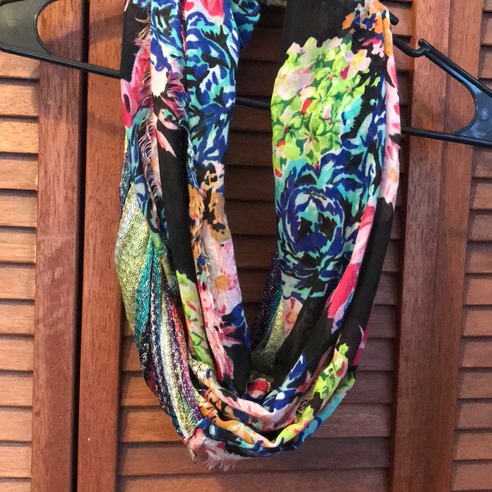 Scarf